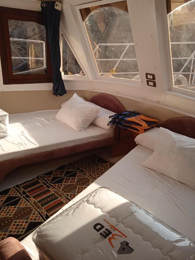 Houseboat Hotel And Nile Cruises Zainoba Asvan Dış mekan fotoğraf